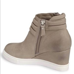 frieda wedge bootie linea paolo